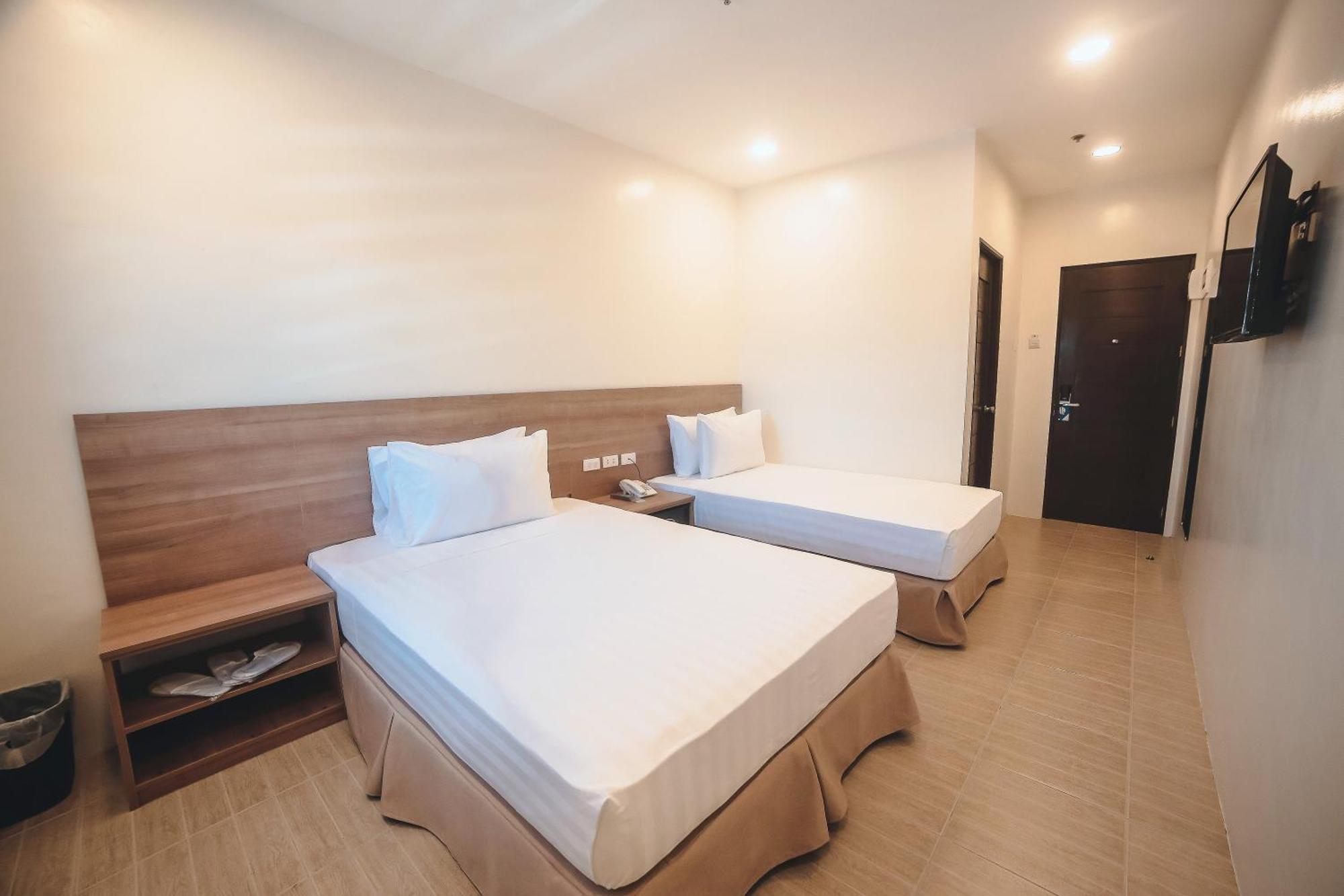 לגאזפי Trip Inn Near Airport Or City Center מראה חיצוני תמונה